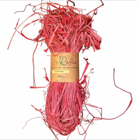 Rafia color Cranberry en formato de 100 gramos, Vegetal
